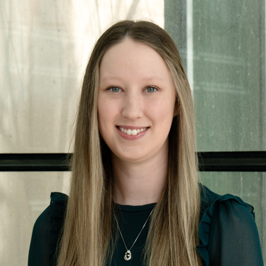 Natalie Smith headshot