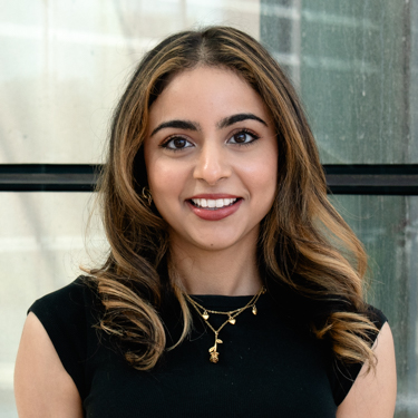 Headshot of Hania Khan