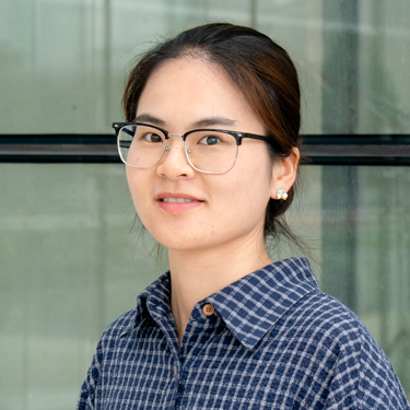 Qi Chen headshot